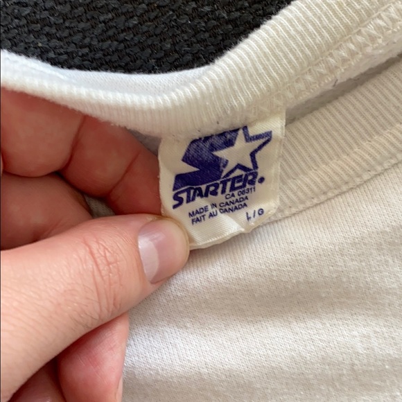 Blue jays vintage sweater - Picture 3 of 3